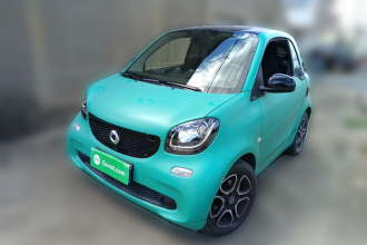 smart fortwo 2019款 0.9T 66千瓦硬顶先锋版 国VI