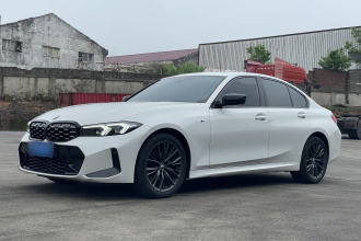 宝马3系 2024款 325i M运动曜夜套装