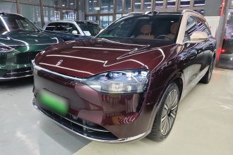 鸿蒙智行 问界M9 2025款 增程 Ultra版 52kWh 6座版 (192线激光雷达）