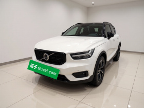 沃尔沃XC40 2020款 T4 四驱智远运动版