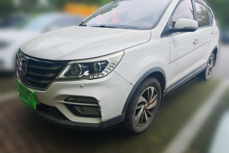 宝骏560 2017款 律动版 1.8L iAMT尊享型
