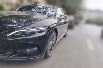 比亚迪 汉 2024款 EV 荣耀版 715KM前驱旗舰型