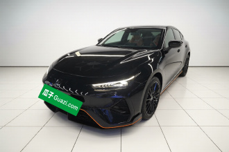 长安UNI-V 2025款 第三代 1.5T 500Bar尊贵运动型