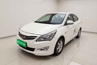 现代 瑞纳 2016款 1.4L 手动智能型GLS
