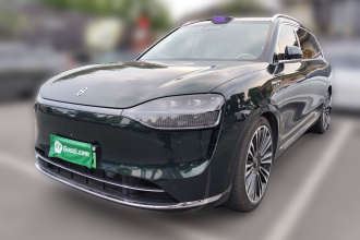 鸿蒙智行 问界M9 2024款 增程 Ultra版 42kWh 6座版