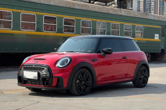 MINI 2023款 改款 2.0T COOPER S 赛车手