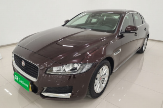 捷豹XFL 2017款 XFL 2.0T 240PS 豪华版