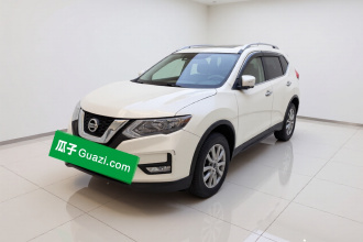 日产 奇骏 2019款 2.0L CVT舒适版 2WD