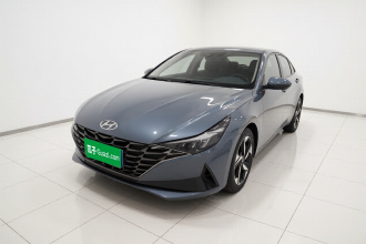 现代 伊兰特 2022款 1.5L CVT LUX尊贵版