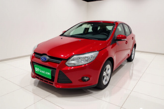 福特 福克斯 2012款 两厢 1.6L 手动风尚型