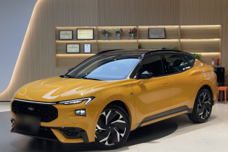 福特 蒙迪欧 2024款 2.0T E-混动运动版 ST-Line