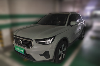 沃尔沃XC40 2024款 B3 智远豪华版