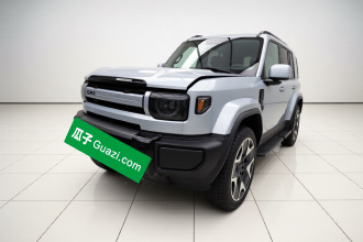 iCAR V27 2026款 200KM四驱猎鹰500
