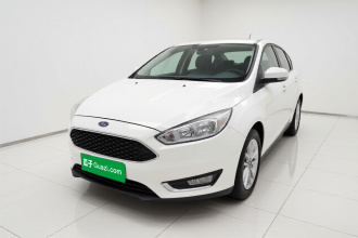 福特 福克斯 2015款 两厢 1.6L 自动风尚型