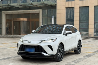 丰田 威飒 2022款 2.0L CVT两驱尊贵版