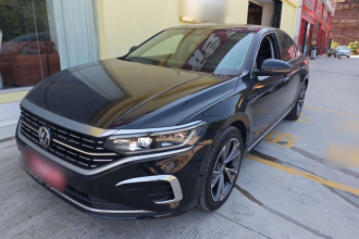 大众 帕萨特 2022款 330TSI 豪华版