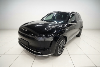 鸿蒙智行 问界M9 2024款 增程 Max版 42kWh 6座版