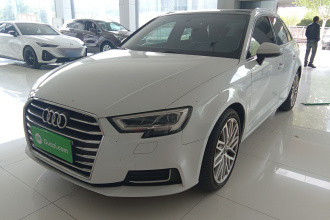 奥迪A3 2018款 30周年年型 Sportback 35 TFSI 风尚型