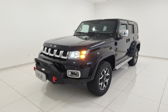 北京越野 北京BJ40 2019款 PLUS 2.3T 自动四驱旗舰版 国VI