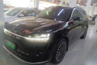 鸿蒙智行 问界M9 2024款 增程 Ultra版 52kWh 5座版