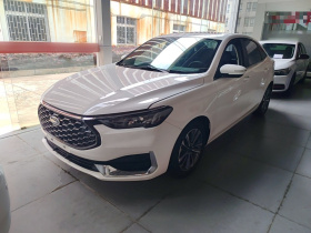 福特 福睿斯 2021款 1.5L 自动钻石版