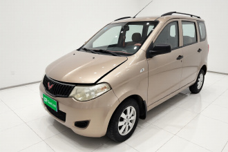 五菱汽车 五菱宏光 2013款 1.5L 基本型