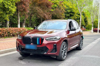 宝马X3 2022款 改款二 xDrive30i 领先型 M曜夜套装