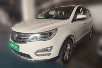 宝骏560 2016款 1.8L iAMT精英型