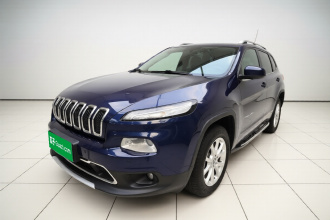 Jeep 自由光 2016款 2.4L 专业智能版