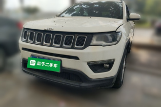 Jeep 指南者 2017款 200T 自动家享版