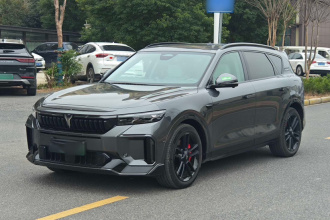 岚图汽车 岚图FREE 2025款 318 318km 后驱环游版