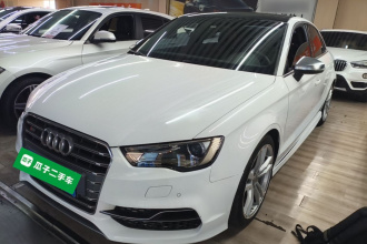 奥迪S3 2015款 S3 2.0T Limousine