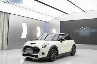 MINI 2019款 2.0T COOPER S 经典派