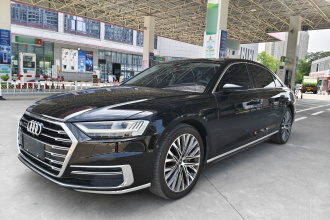 奥迪A8 2019款 改款 Plus A8L 55 TFSI quattro 豪华型