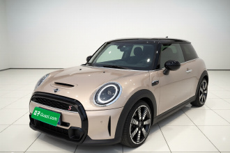 MINI 2022款 改款 2.0T COOPER S 艺术家