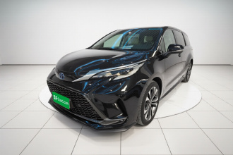 丰田 格瑞维亚 2022款 2.5L混动 尊爵版