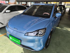 哪吒汽车 哪吒V 2022款 潮 300 Lite 磷酸铁锂