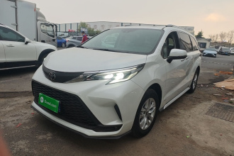 丰田 格瑞维亚 2024款 2.5L混动 舒适版