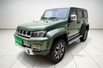 北京越野 北京BJ40 2024款 2.0T 城市猎人荣耀版