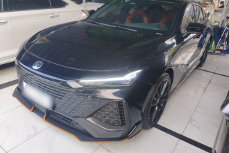 长安UNI-V 2023款 2.0T 领速版