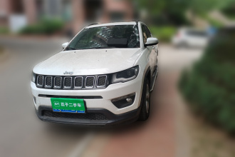 Jeep 指南者 2017款 200T 自动家享版