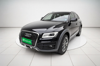奥迪Q5 2018款 典藏版 40 TFSI 技术型