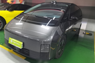 理想汽车 理想MEGA 2024款 Ultra