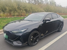 长安UNI-V 智电iDD 2023款  智电iDD 1.5T 113km智趣型（飞快版）