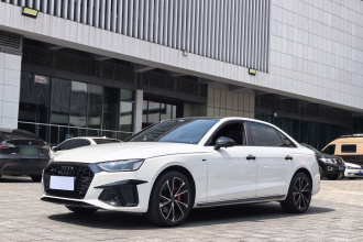 奥迪A4L 2022款 40 TFSI 豪华动感型
