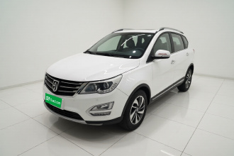 宝骏560 2015款 1.8L 手动豪华型