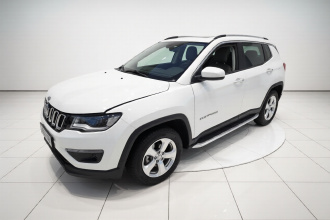 Jeep 指南者 2019款 220T 自动悦享版