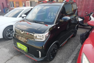 五菱汽车 宏光MINIEV 2022款 GAMEBOY 200km 玩咖款 磷酸铁锂