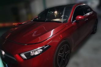 奔驰A级 2019款 A 200 L 运动轿车先行特别版
