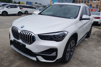 宝马X1 2022款 改款 xDrive25Li 尊享型